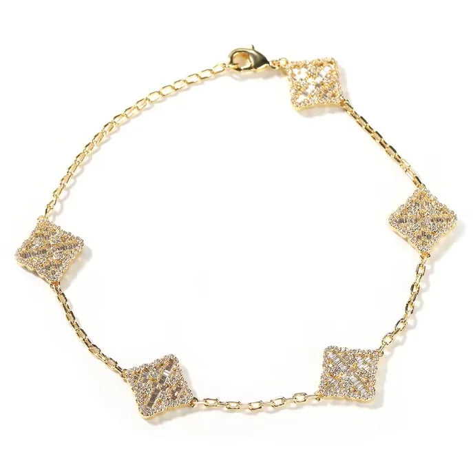 Clover Shape Diamond Bracelets Women Brass 18K Gold Plated 5A CZ Hip Hop Bracelet Fashion Jewelry Bracelets