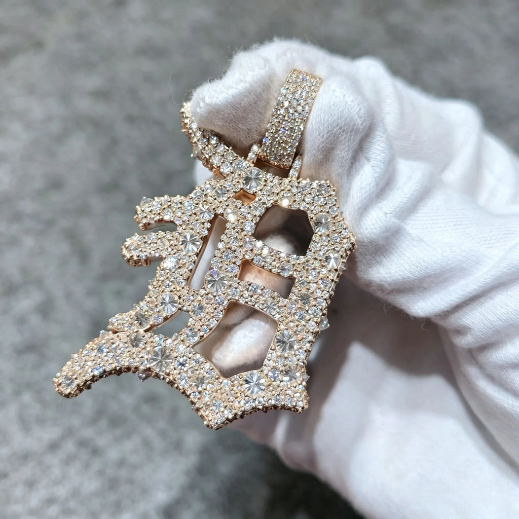 Popular Mossanite Pendant Iced Out Moissanite  925 Silver Upside Down Inverted Mosaic Setting B Pendant