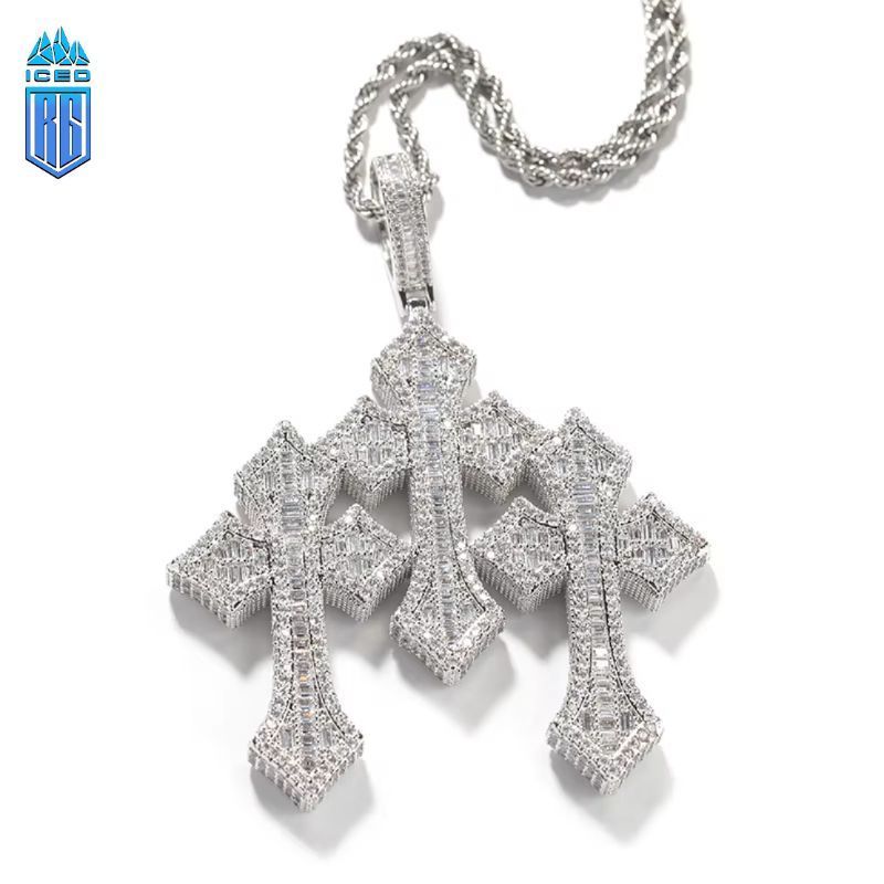 Mặt dây chuyền 3 Crosss CZ Stone Bling Ice Out Triple Cross Pendants Necklace. MDC-CZ-10006